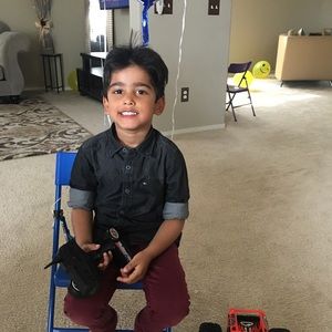 Meet your Posher, Sami